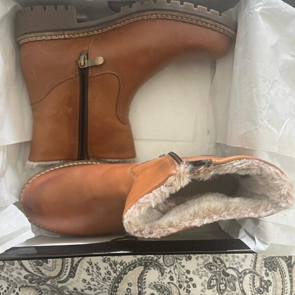 Artica boots BNWT - Picture 3 of 5